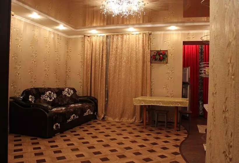 Hotelli Comfort Room