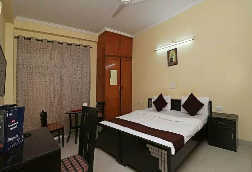 Hotelli Divine Inn By Oyo Rooms