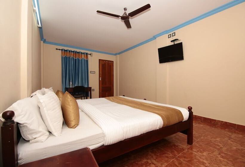 בית מלון כפרי Geojo Residency By Oyo Rooms