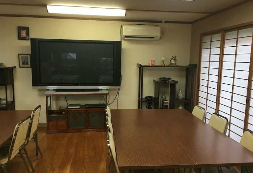 Hotel Minshuku Pearl