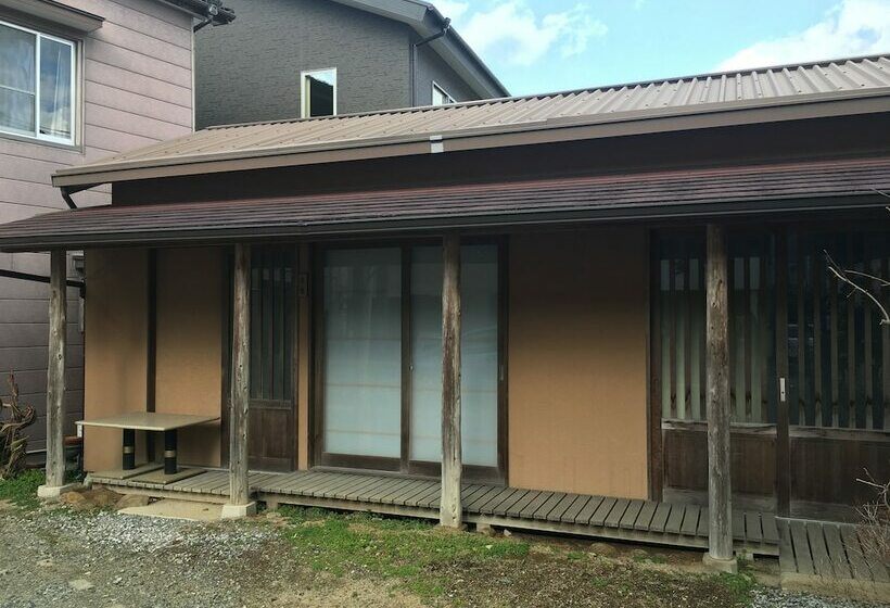 Hotel Minshuku Pearl