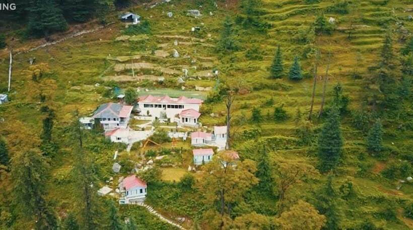 בית מלון כפרי Natures Lap Resort Jibhi