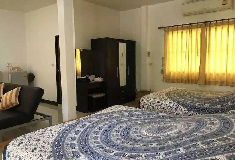 Hotelli Nernbok Garden