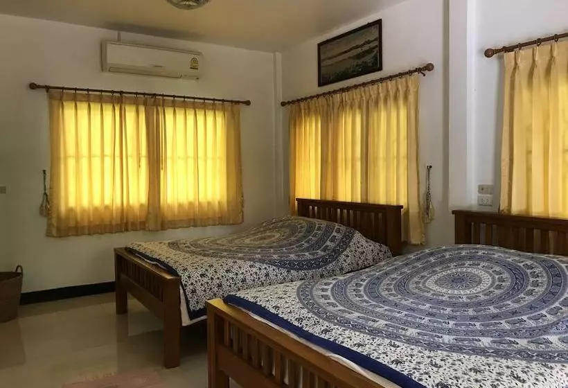 Hotelli Nernbok Garden