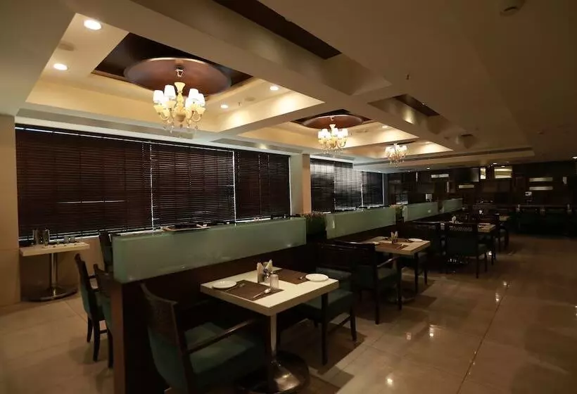 Hotelli Palette   S Park