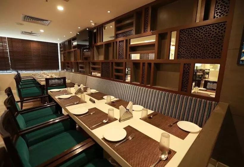 Hotelli Palette   S Park