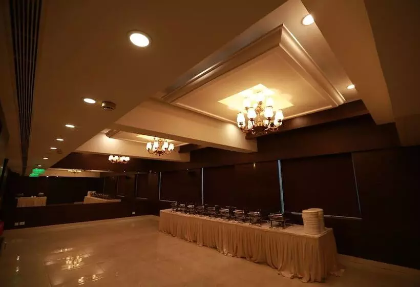 Hotelli Palette   S Park