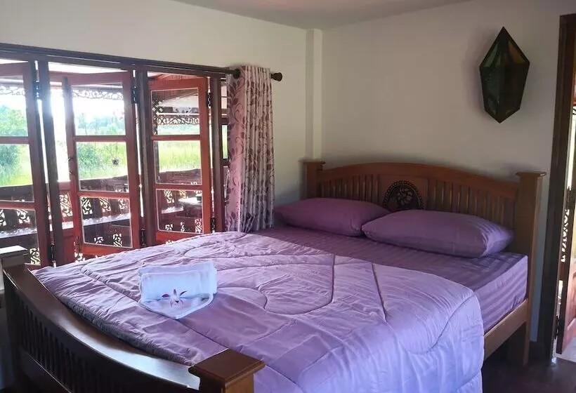 Hotelli Pumaka Resort