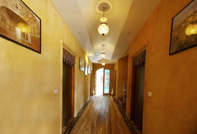 هتل Rana Villa By Oyo Rooms