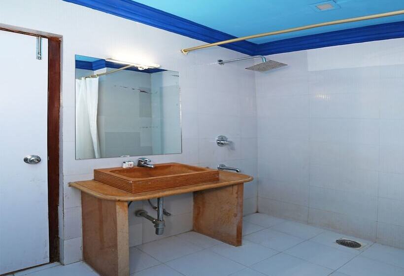 هتل Rana Villa By Oyo Rooms