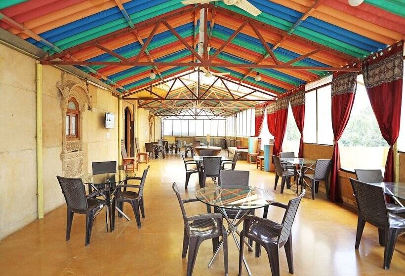 هتل Rana Villa By Oyo Rooms