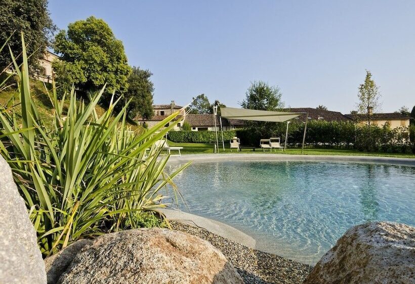 בית מלון כפרי Agriturismo La Montecchia