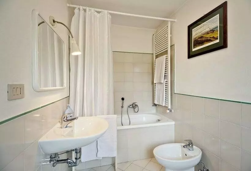 田舎風ホテル Agriturismo La Montecchia