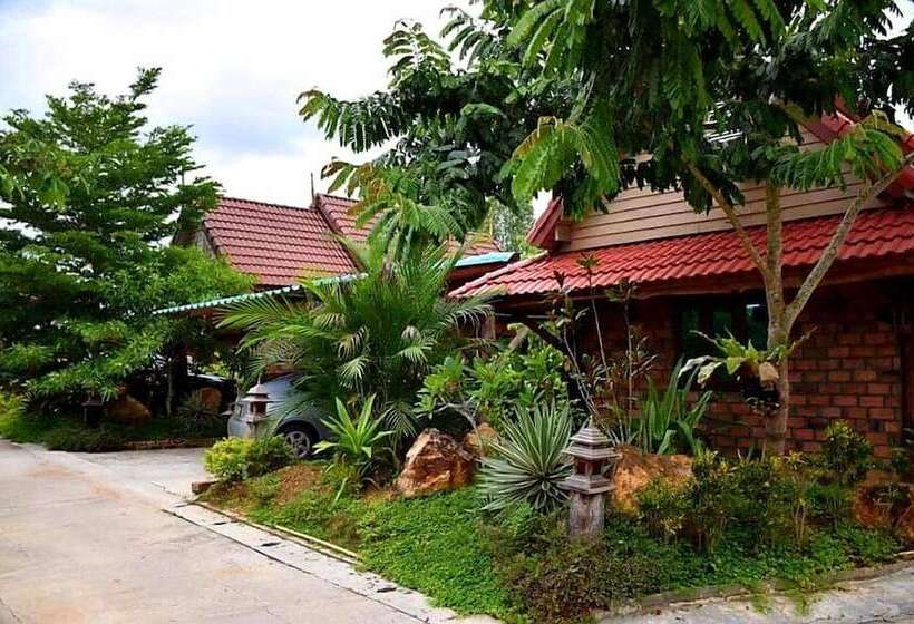 Отель Wangnamkhao Resort