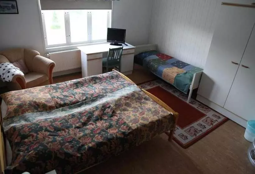 Opintola Bed & Breakfast