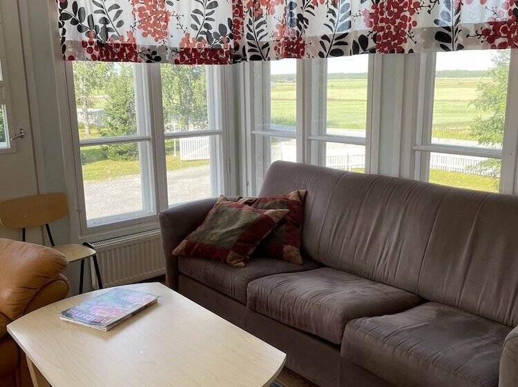 Opintola Bed & Breakfast