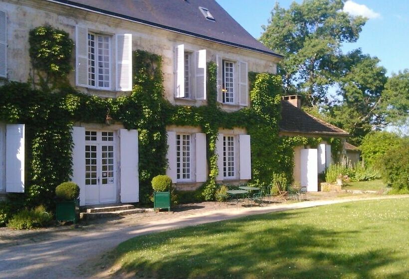 ペンション Le Bourdil Blanc