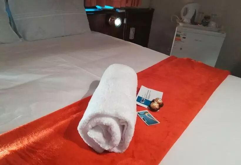 ペンション Quadj Guesthouse