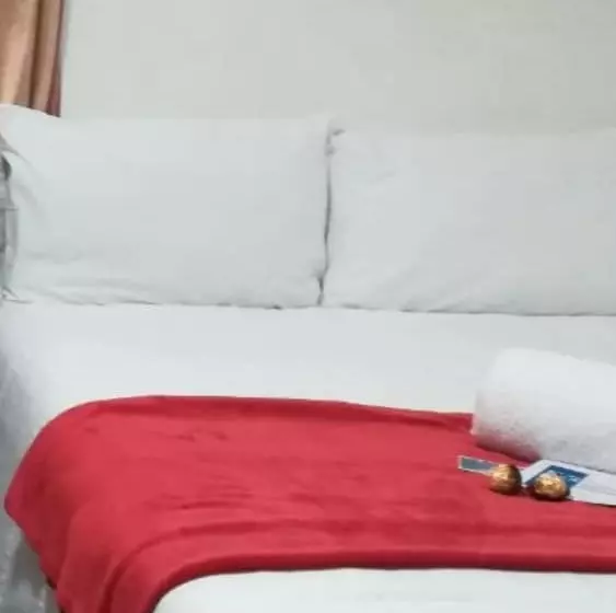 ペンション Quadj Guesthouse