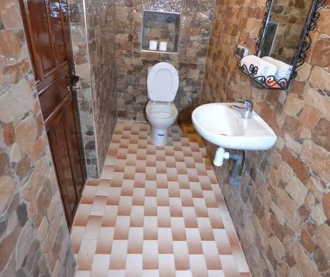 Majatalo Tizourgane Kasbah