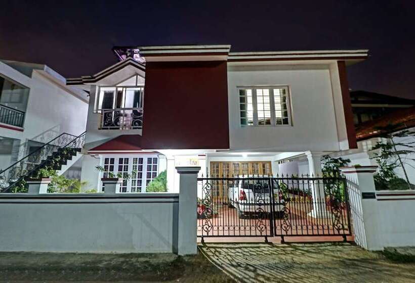 펜션 Treebo Avyukta Stay