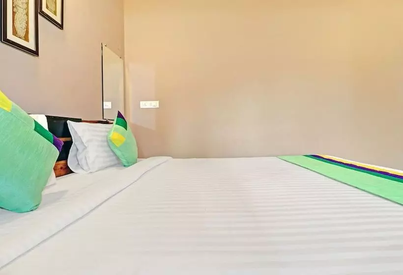 Majatalo Treebo Avyukta Stay