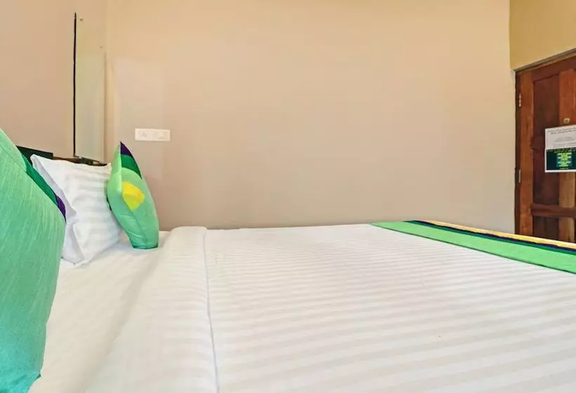 Majatalo Treebo Avyukta Stay