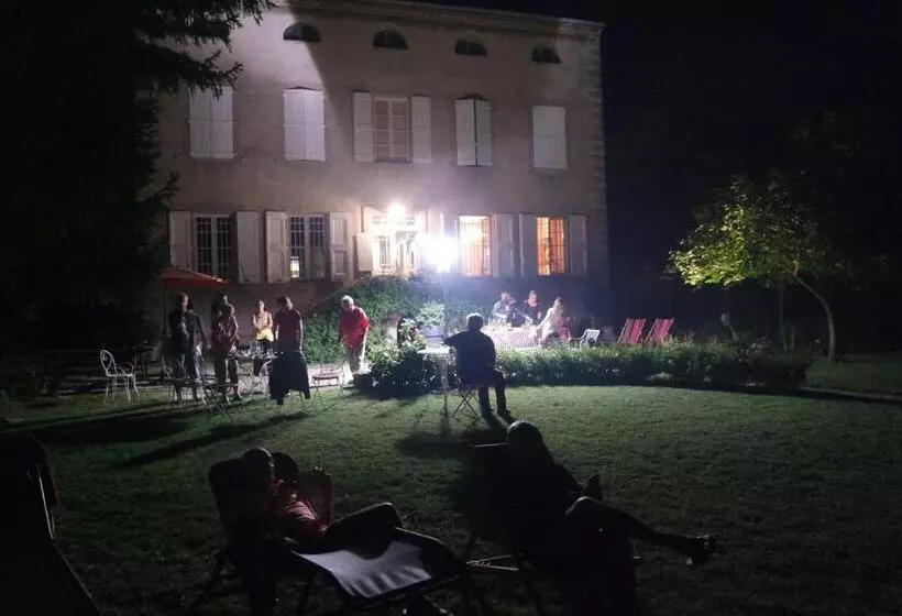 ペンション Villa Rhôna