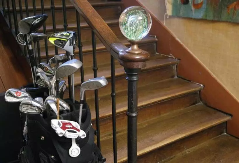 ペンション Villa Rhôna