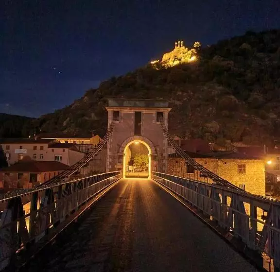 ペンション Villa Rhôna