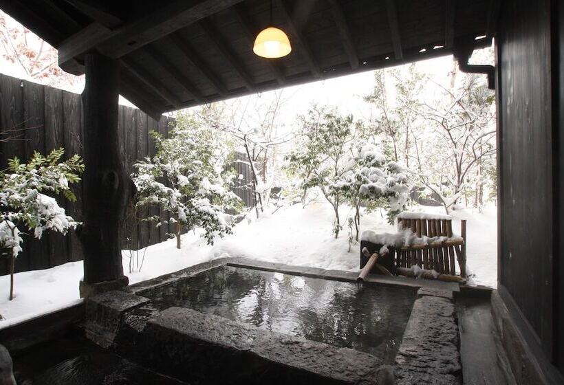 ריוקאן Yamaainoyado Kiyasuya