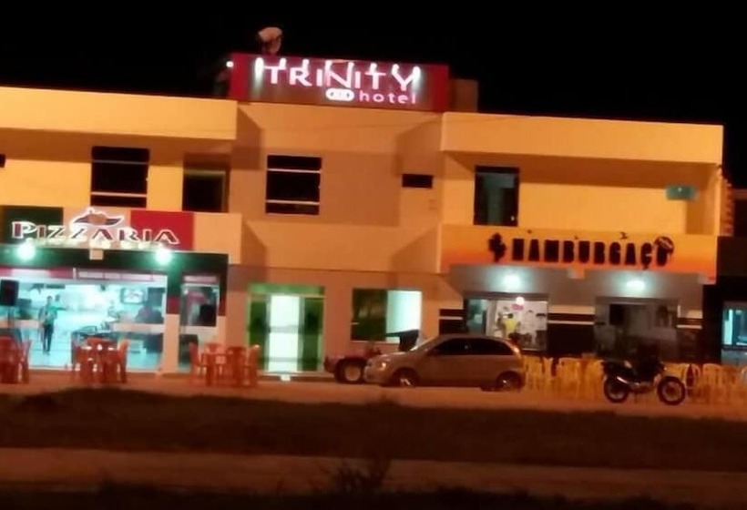 Trinity Hotel E Pousada