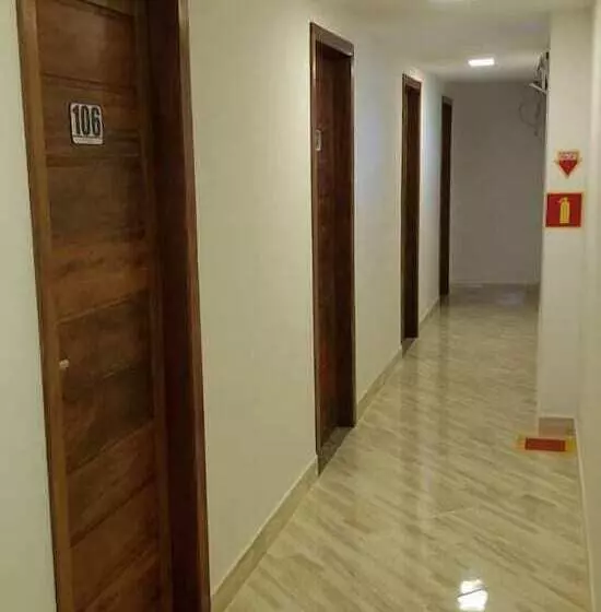 Trinity Hotel E Pousada