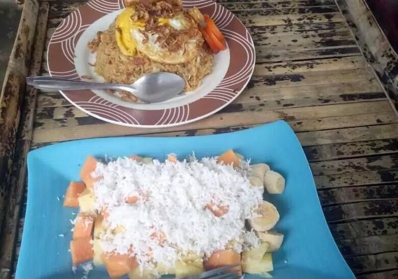 ベッドアンドブレックファースト Cahaya Tetebatu Inn