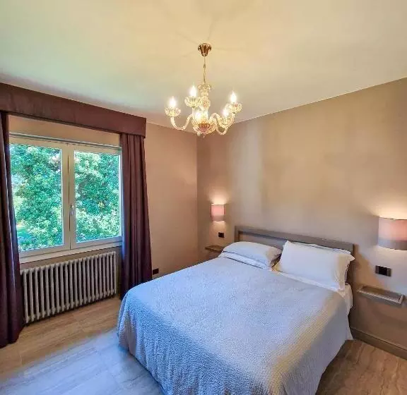 Aamiaismajoitus (B&B) Villa Sarchi