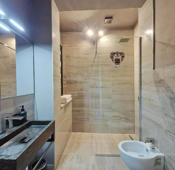 Aamiaismajoitus (B&B) Villa Sarchi