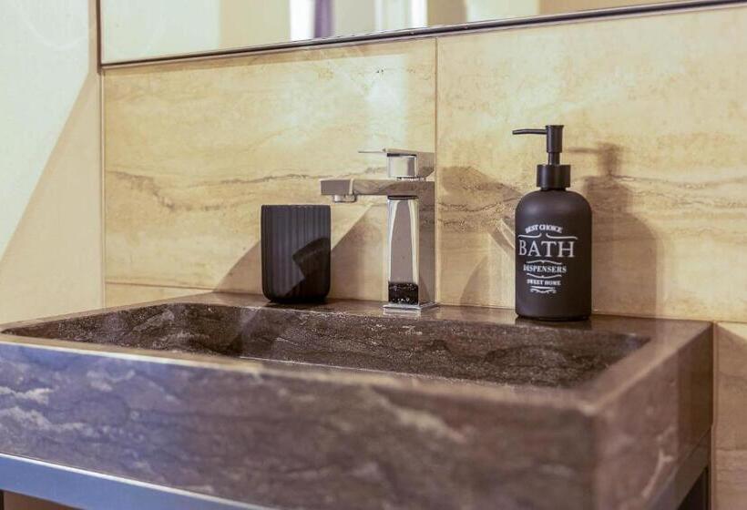 ベッドアンドブレックファースト Villa Sarchi