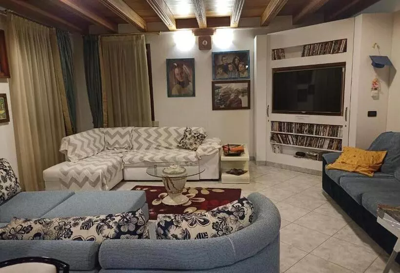 ベッドアンドブレックファースト Villamoreno