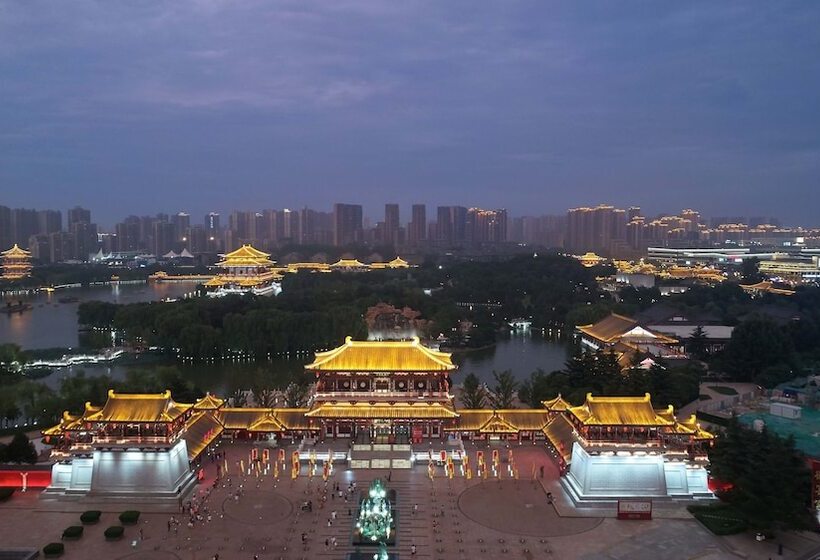 Отель Fu Rong Ge