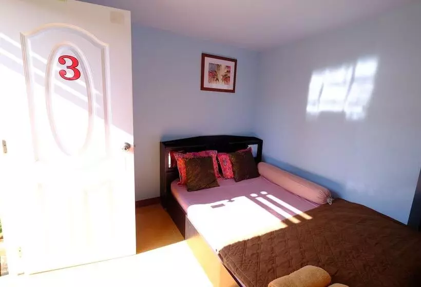 Hotelli Huenhimphu Resort