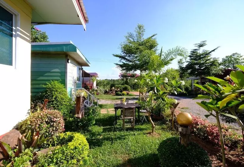 Hotelli Huenhimphu Resort