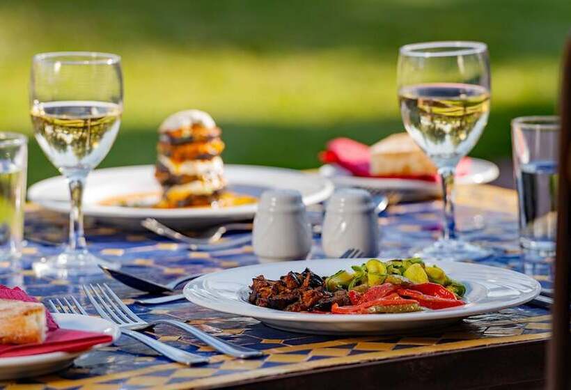 ホテル Kasbah Angour