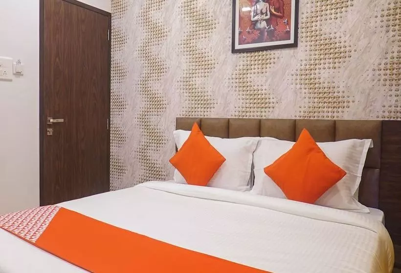 Hotelli Kuval Inn By Oyo Rooms