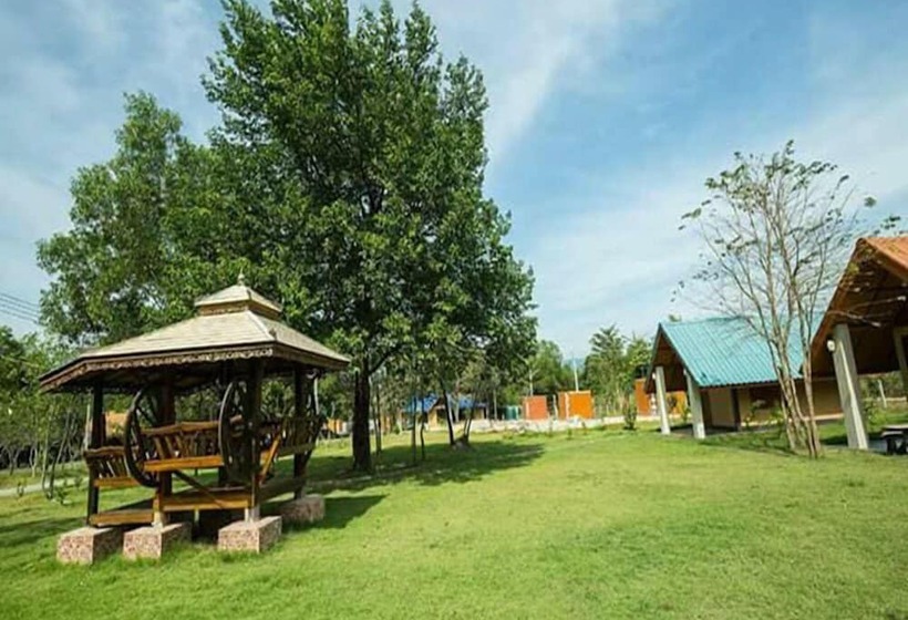 בית מלון כפרי Matharak Resort Kaeng Hin Poeng