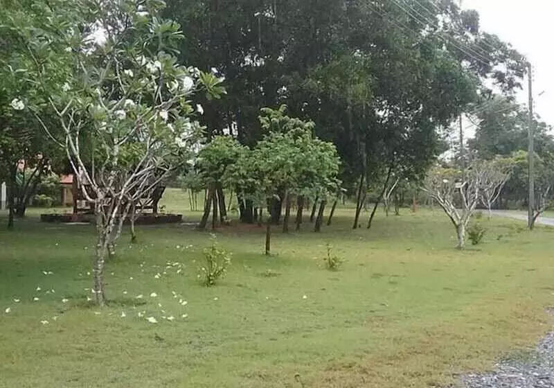 Hotelli Matharak Resort Kaeng Hin Poeng