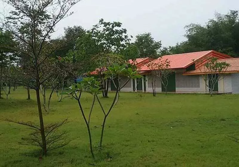 Hotelli Matharak Resort Kaeng Hin Poeng