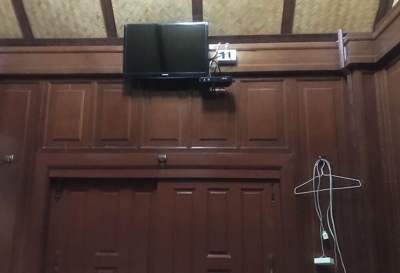 בית מלון כפרי Matharak Resort Kaeng Hin Poeng