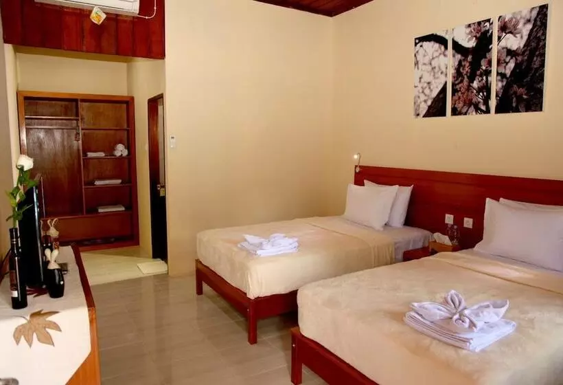 هتل Pratasaba Resort