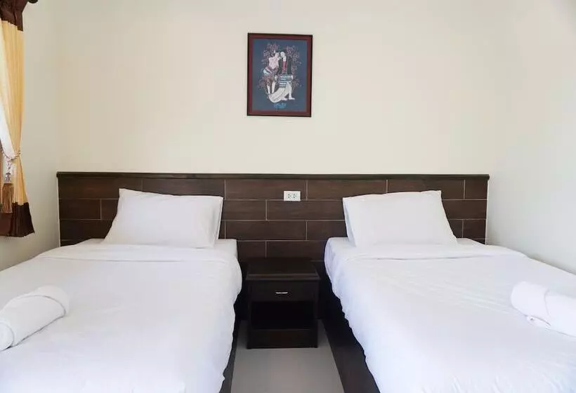 Hotelli Rai Juthamas Resort