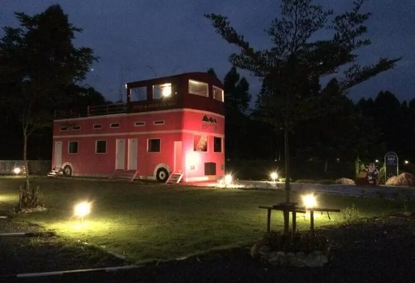 ホテル River&mountain Resort